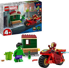 MARVEL Iron Man con moto e The Hulk