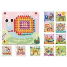 GIOCO CHIODINI CON TESSERE ANIMALI 210PZ