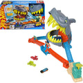 Hot Wheels City Squalo scontri in spiaggia playset e macchinina 1:64